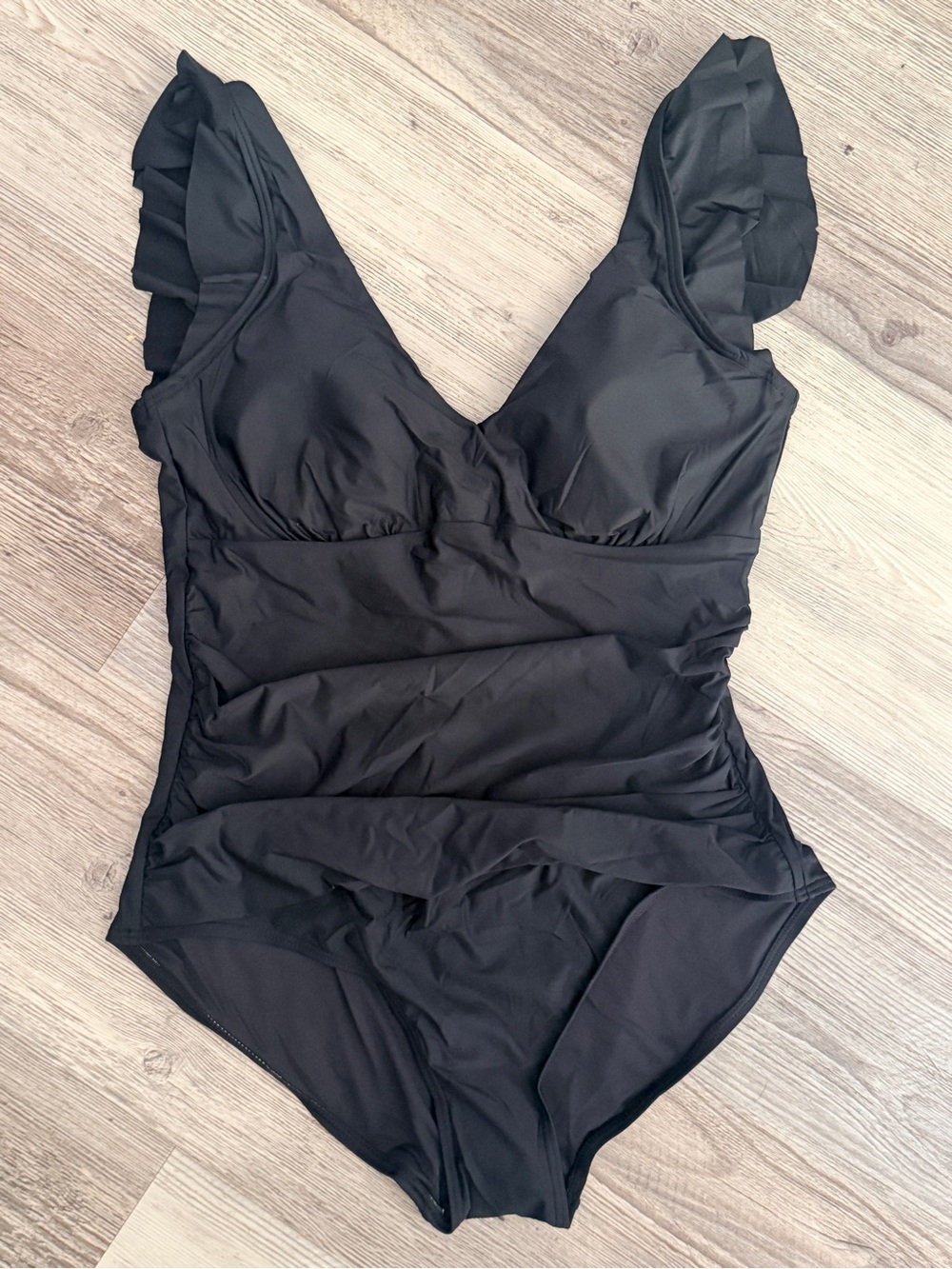 DKNY Black Ruffle Sleeve One-Piece Swimsuit Women’s XXL